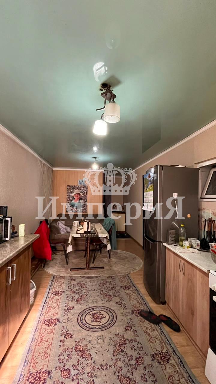 5-комнантный квартира, 300.0 м²,Курманова за 200 000 000