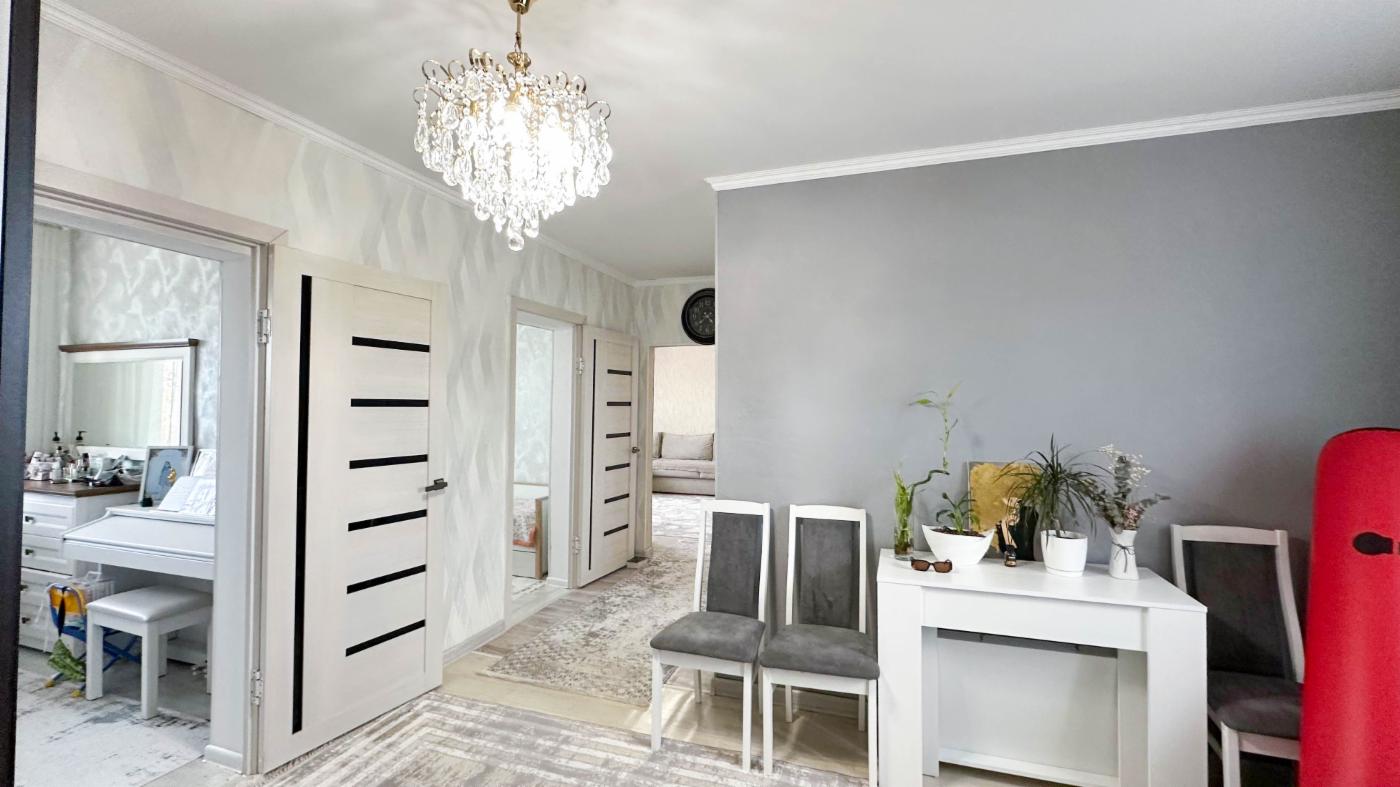 6-комнантный квартира, 130.0 м²,Виноградова за 21 000 000