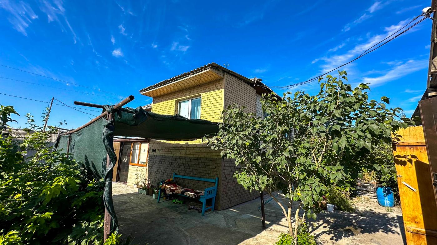 6-комнантный квартира, 130.0 м²,Виноградова за 21 000 000