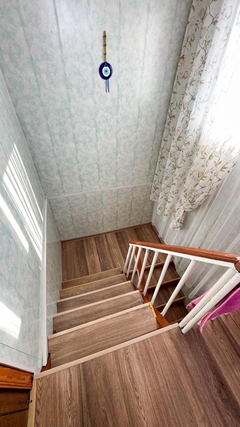 6-комнантный квартира, 130.0 м²,Виноградова за 21 000 000