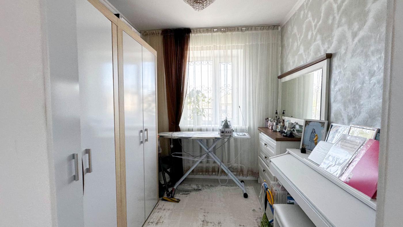 6-комнантный квартира, 130.0 м²,Виноградова за 21 000 000